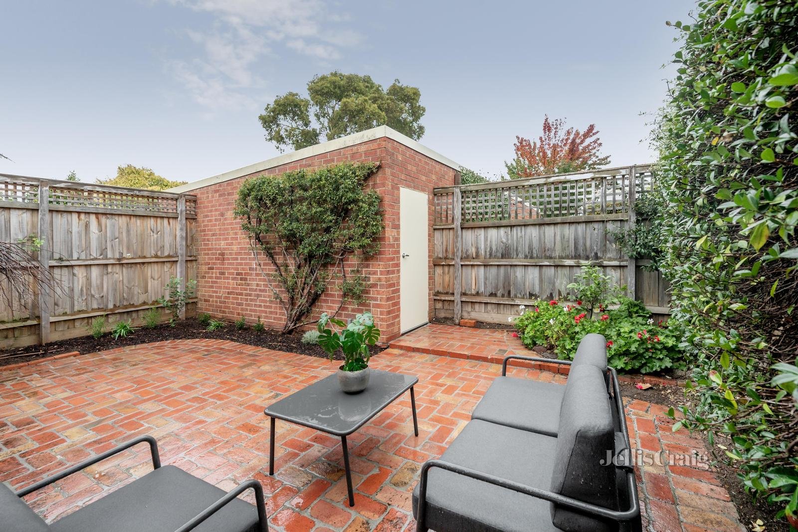 2/6 Ardrie Road, Malvern East image 5