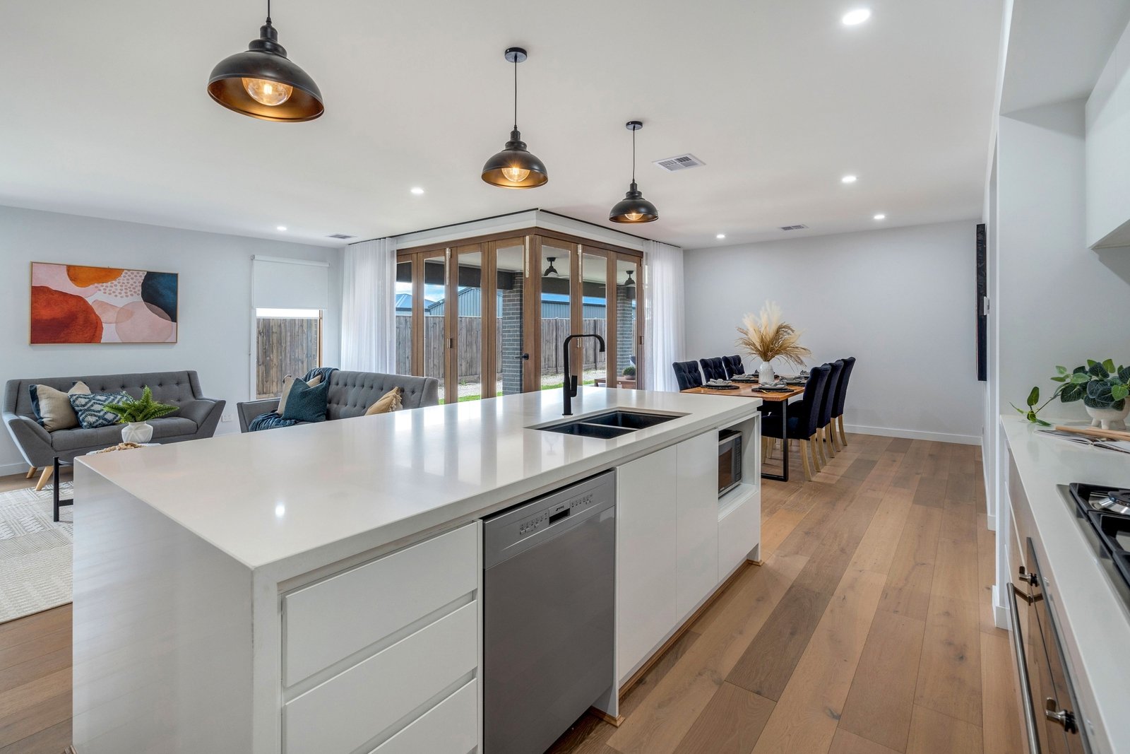 Property Gallery Thumbnail 11