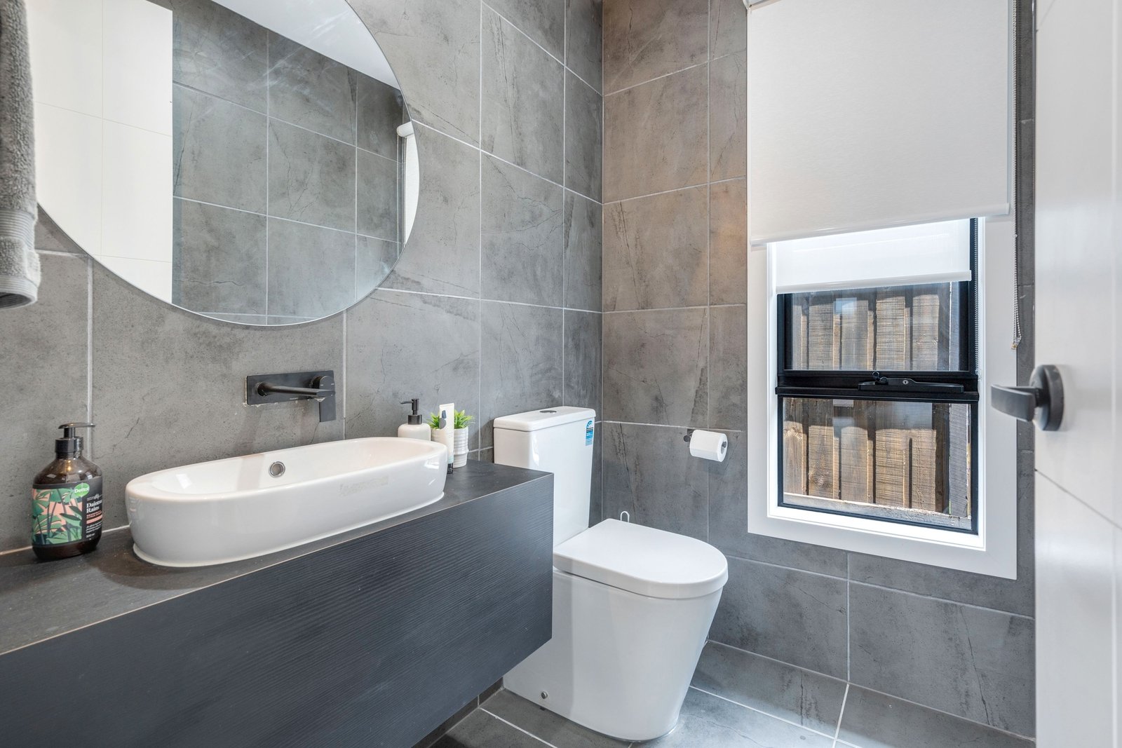 Property Gallery Thumbnail 15