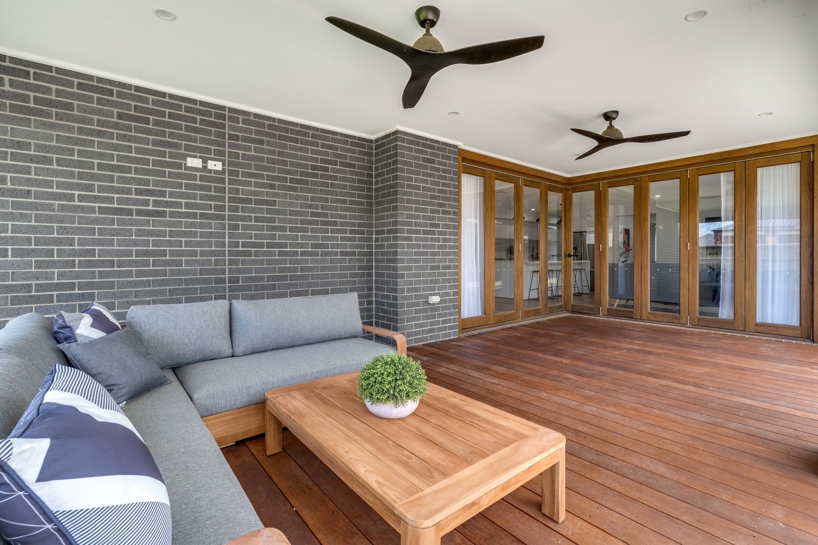 Property Gallery Thumbnail 21