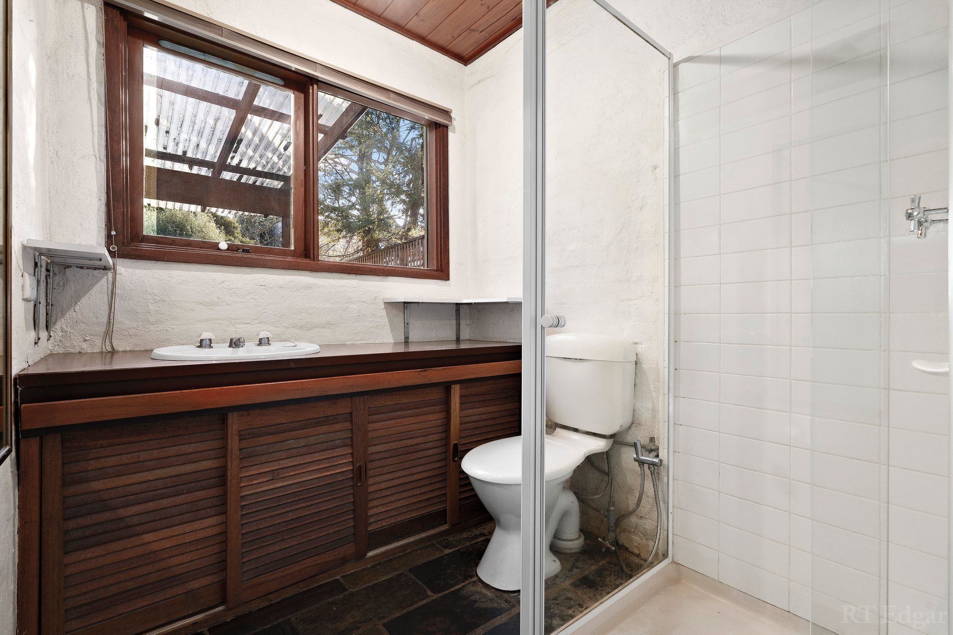 Property Gallery Thumbnail 5
