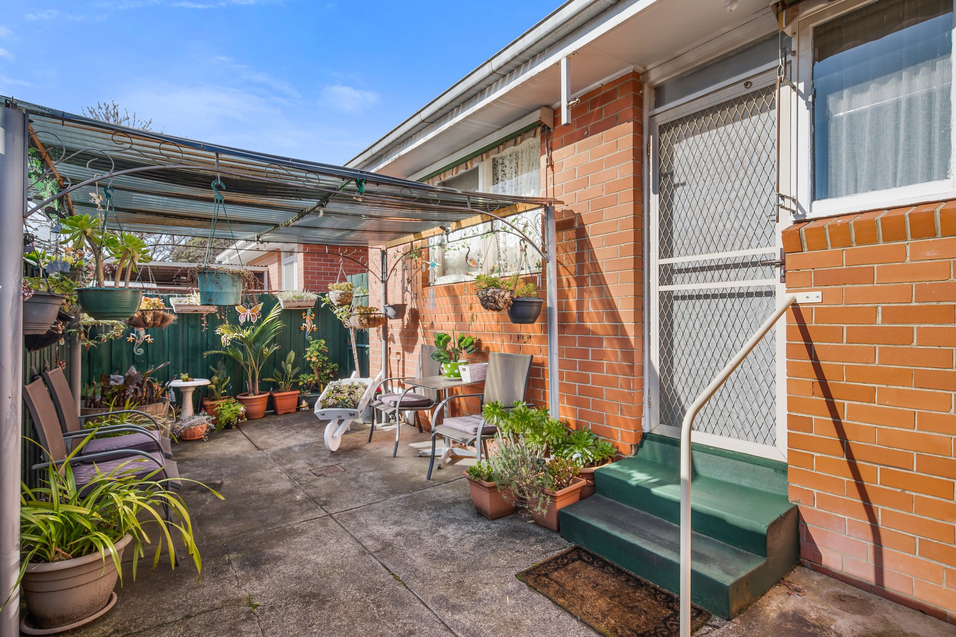 2/6 Batten Street, Glen Waverley image 9