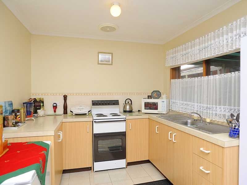 26 Bayshore Avenue, Clifton Springs image 4