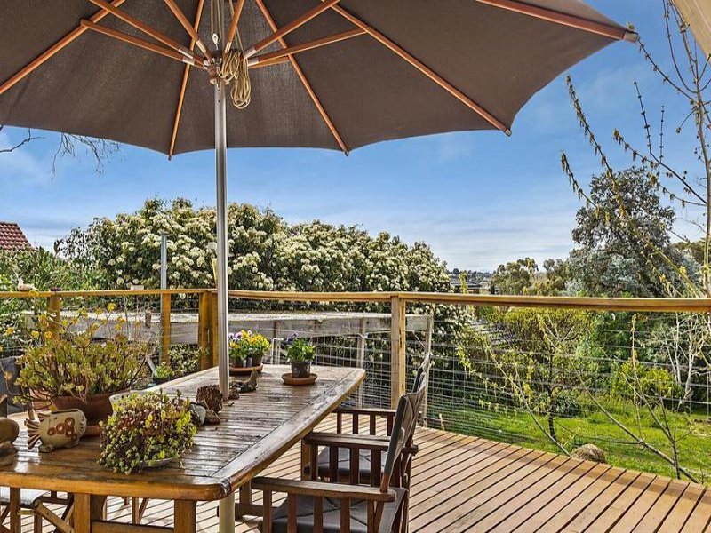 26 Belgravia Avenue, Mont Albert North image 4