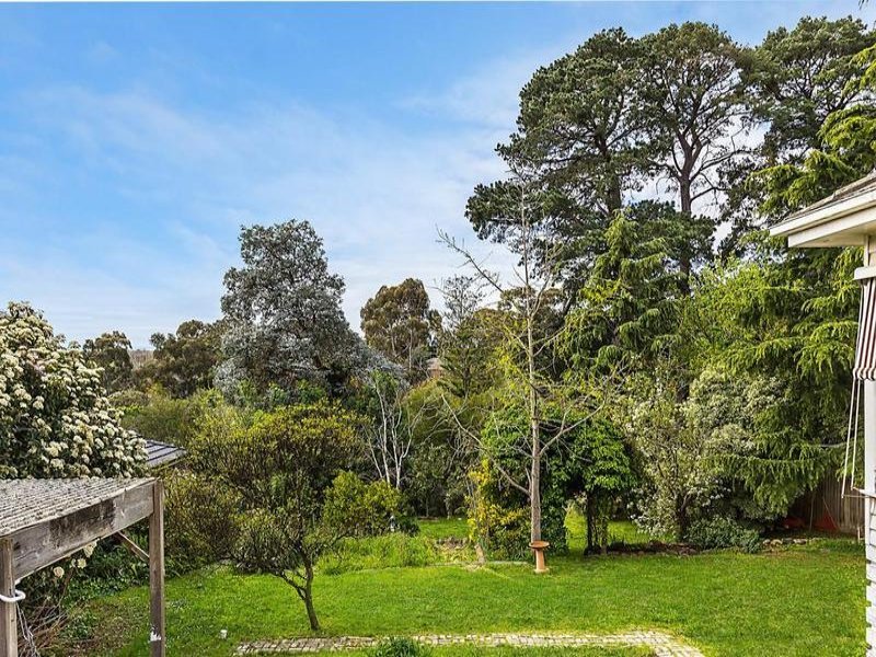 26 Belgravia Avenue, Mont Albert North image 6