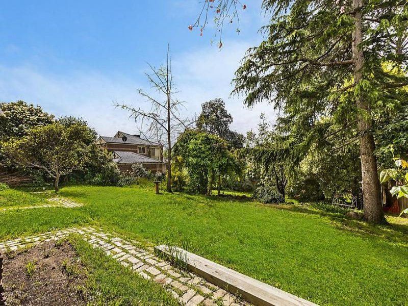 26 Belgravia Avenue, Mont Albert North image 7