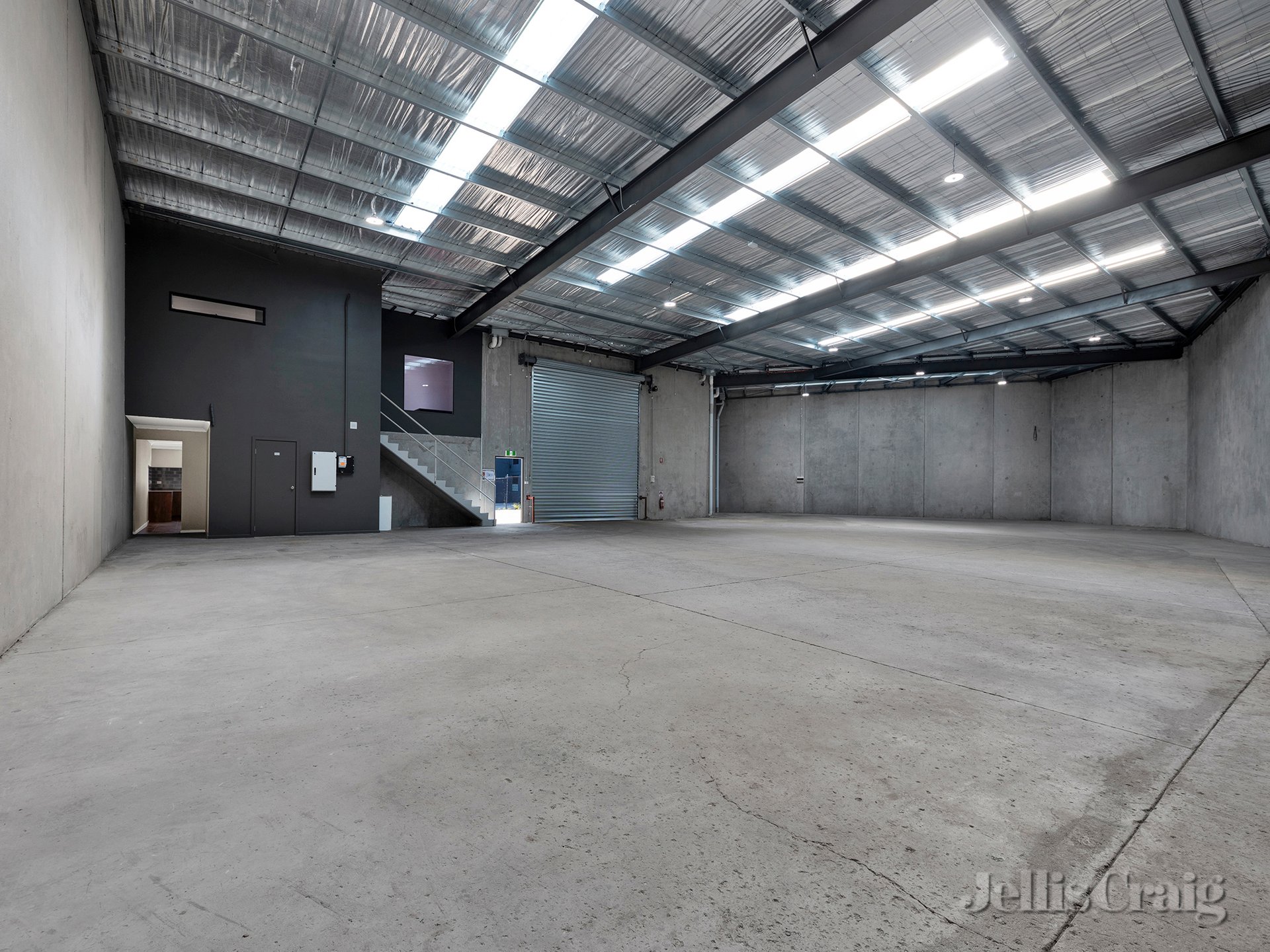 26 Bellevue Crescent, Preston image 3