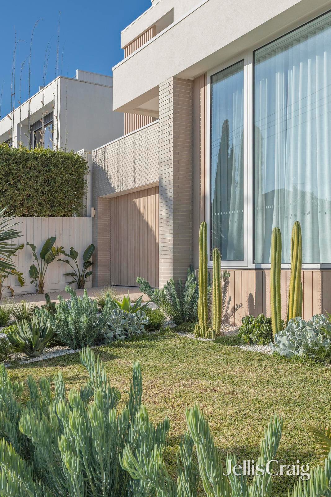 26 Bent Parade, Black&nbsp;Rock image 32