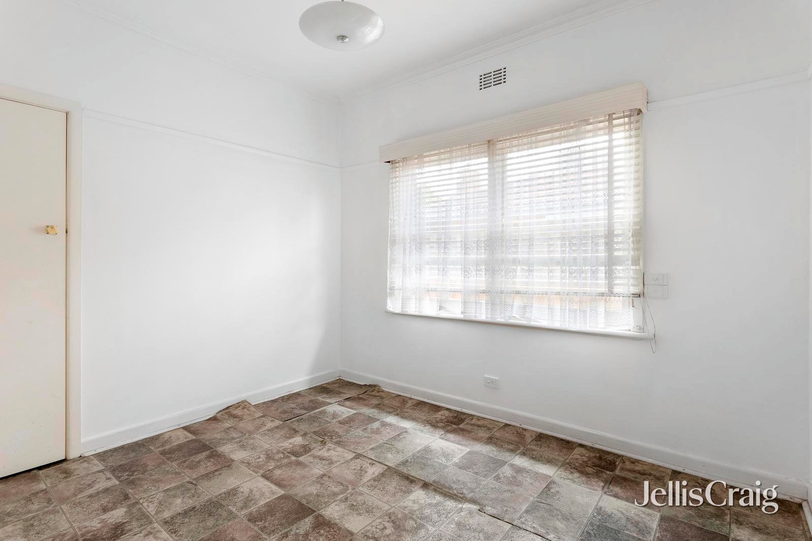 26 Bird Avenue, Northcote image 7