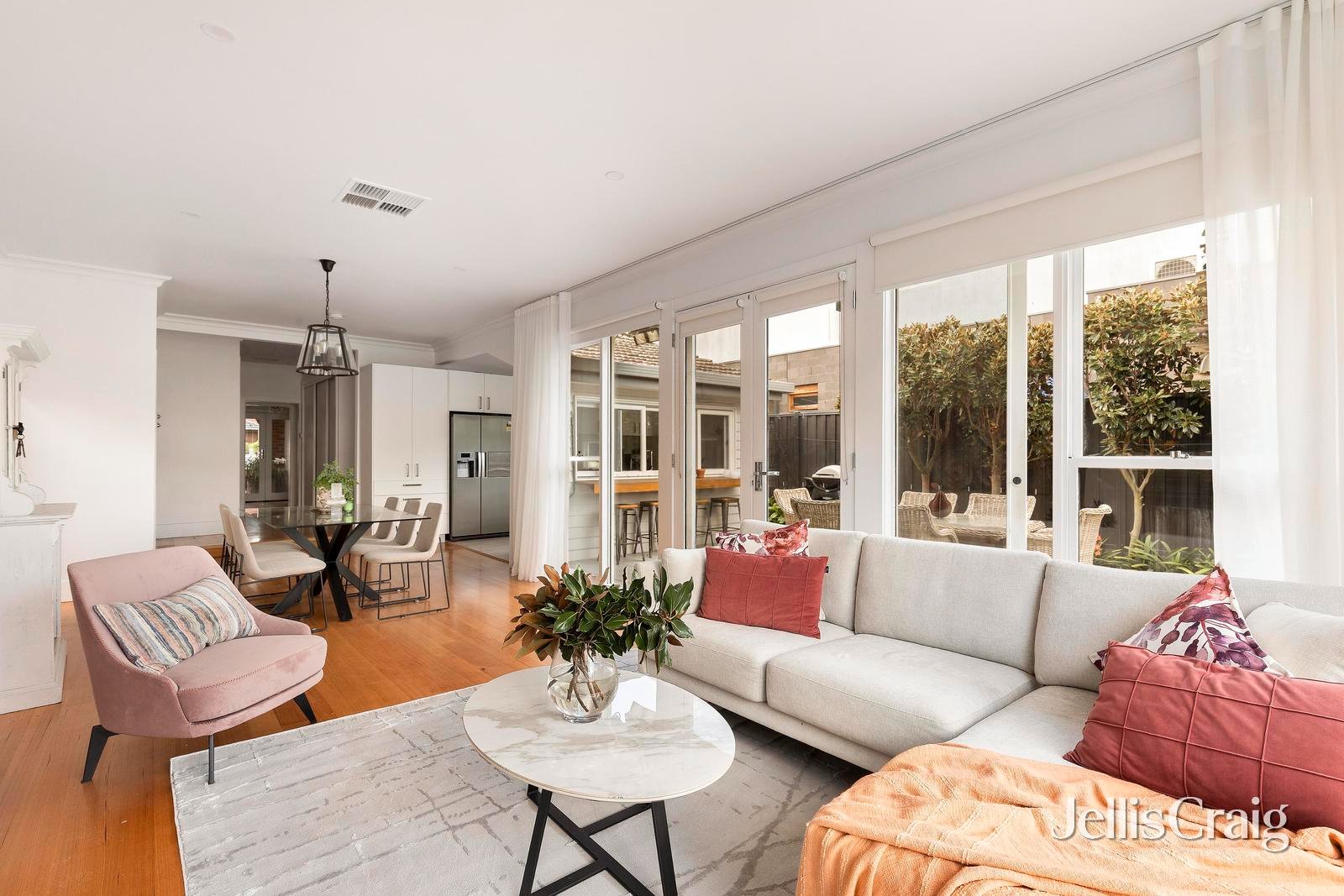 26 Birdwood Street, Essendon North image 3