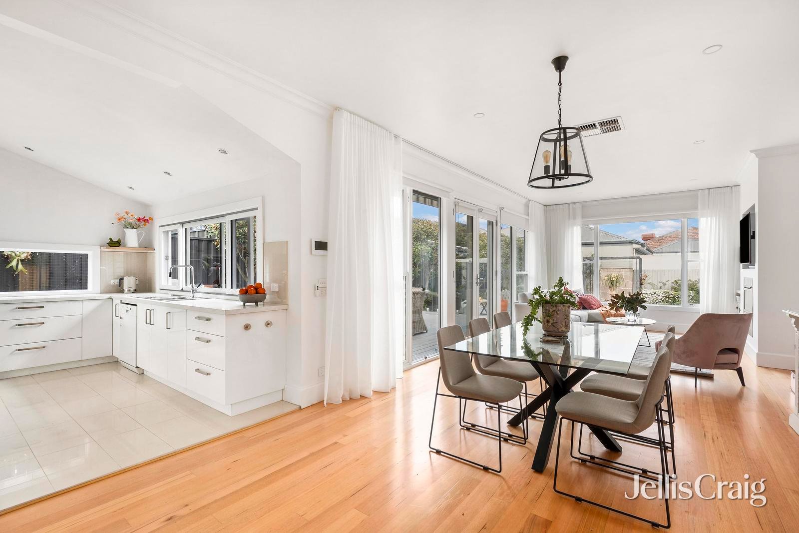 26 Birdwood Street, Essendon North image 5