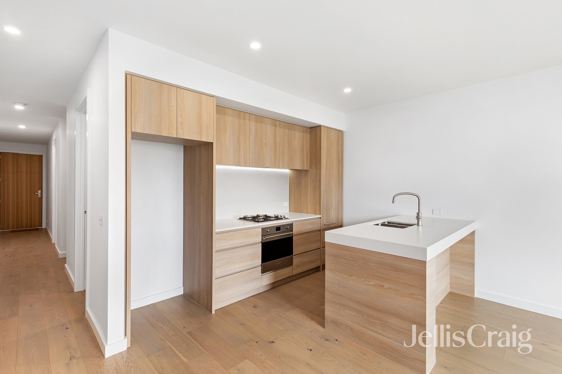 26 Bluebell Lane, Ivanhoe image 2