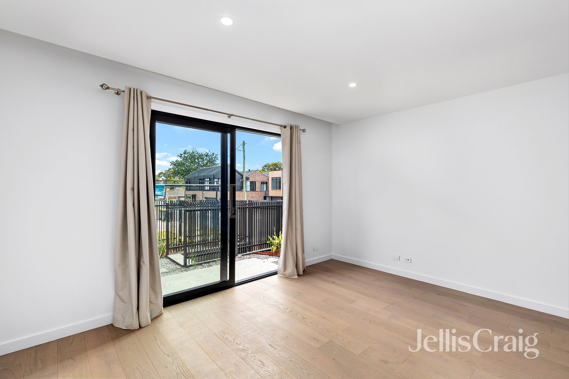26 Bluebell Lane, Ivanhoe image 5
