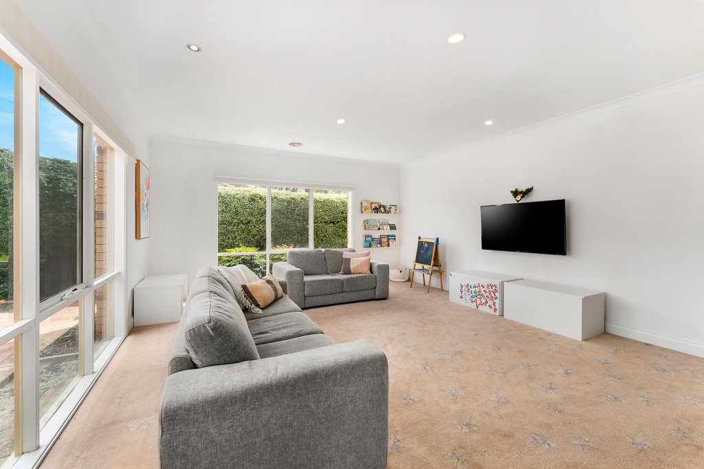 2/6 Boondara Road, Mont Albert North image 4