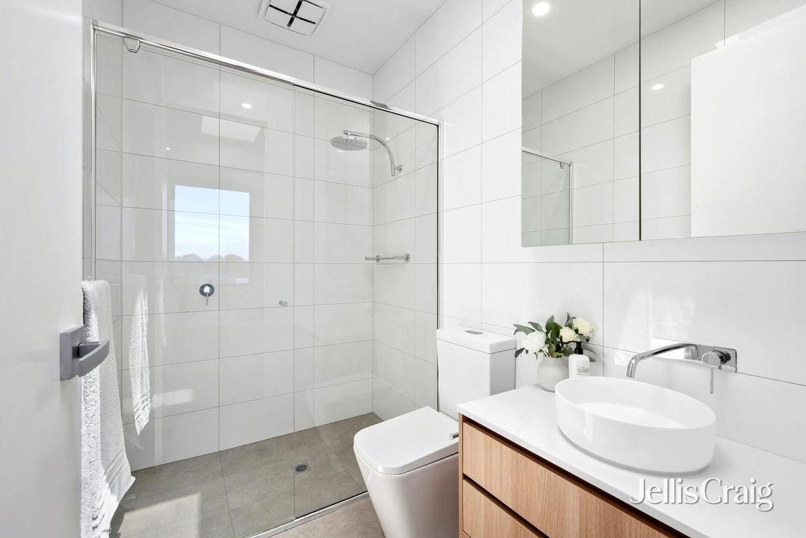 26 Bowlers Avenue, Geelong&nbsp;West image 7