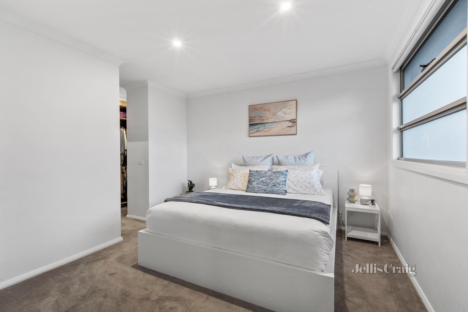 2/6 Briggs Street, Mount Waverley image 6