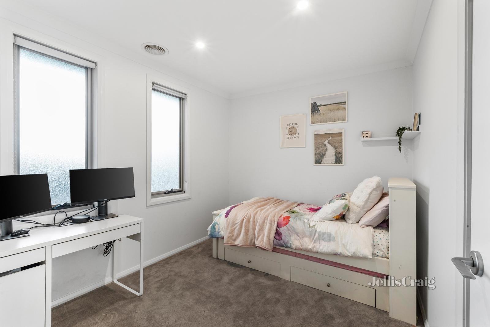 2/6 Briggs Street, Mount Waverley image 9