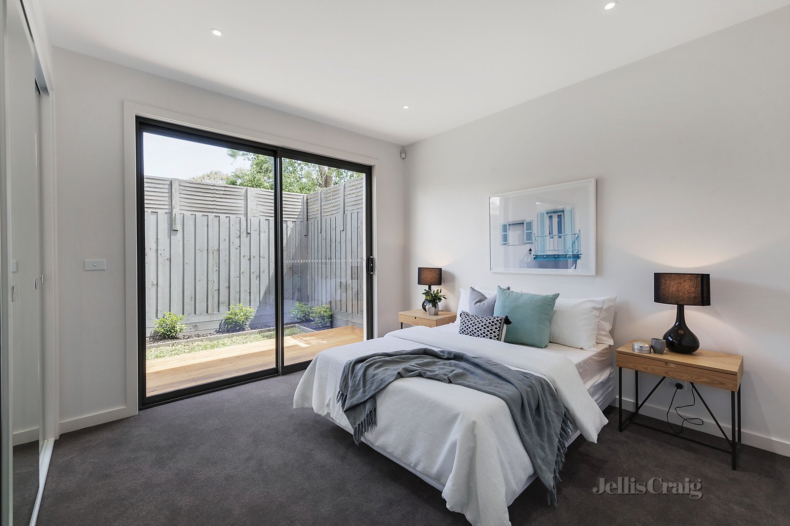 2/6 Brosnan Road, Bentleigh East image 7