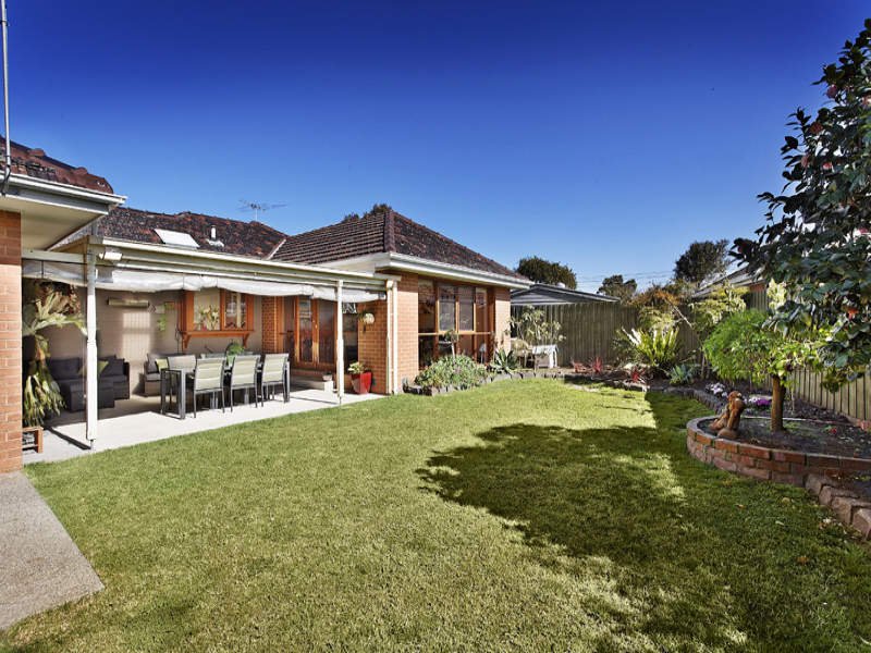 26 Chifley Avenue, Altona image 10