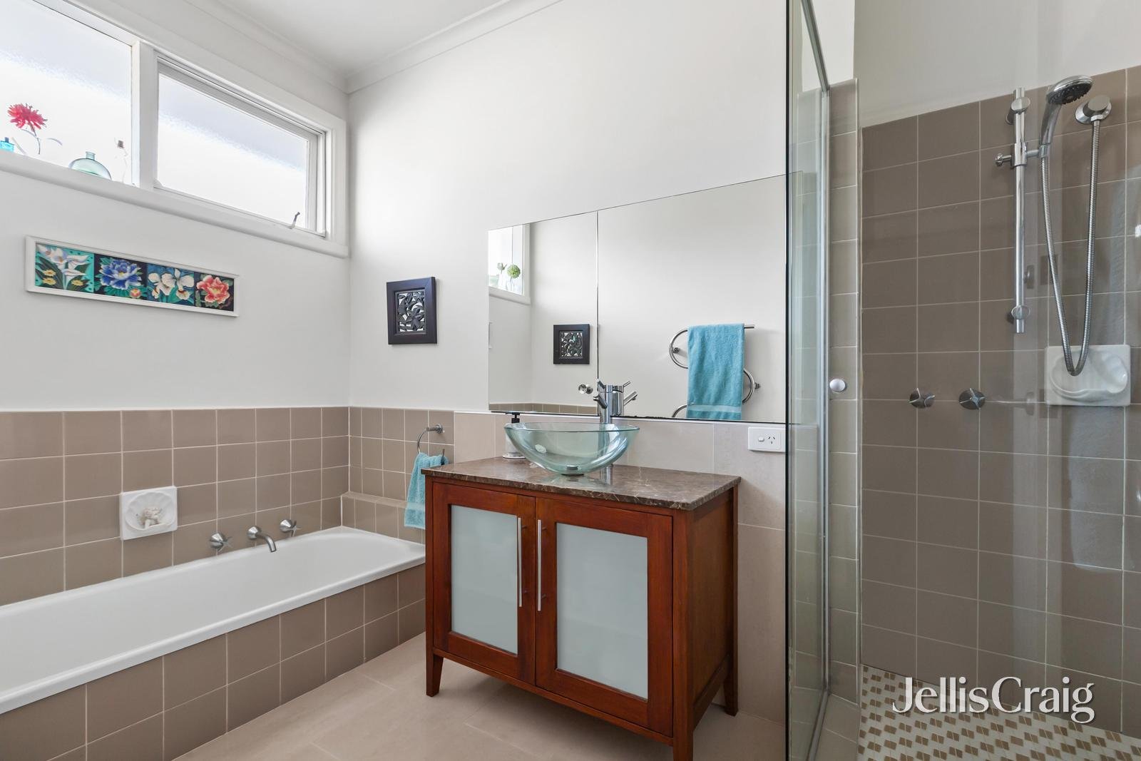 2/6 Clive Street, Brighton East image 8
