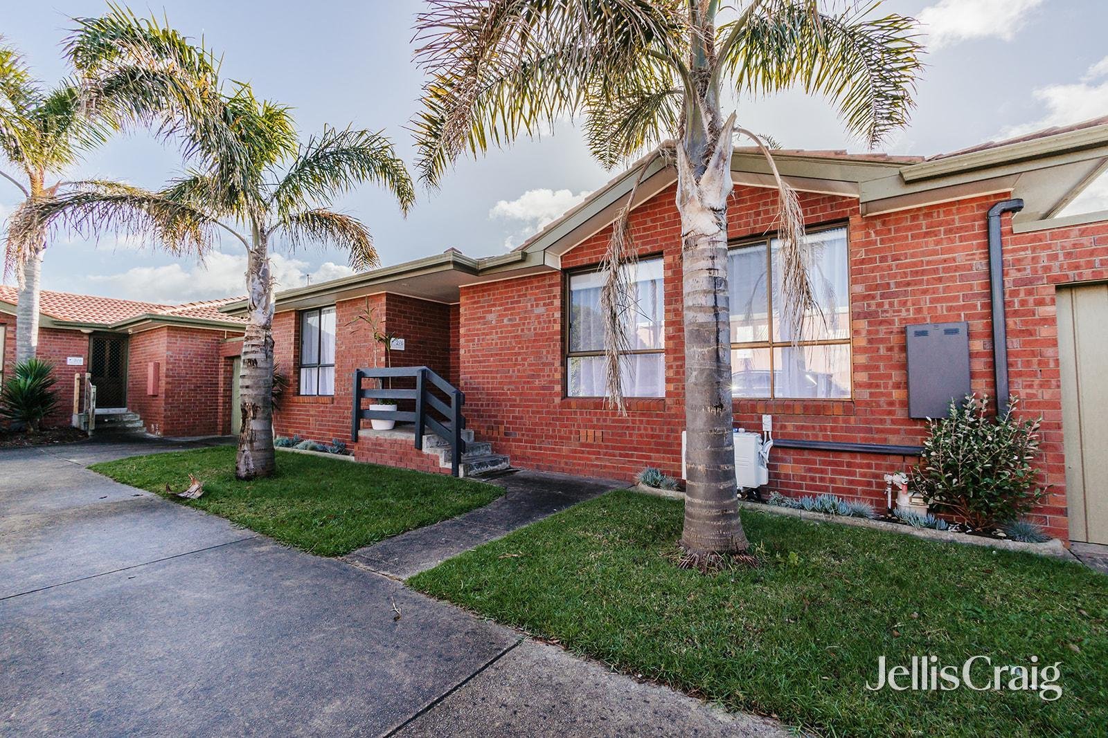 2/6 Collingwood Street, Rye image 2