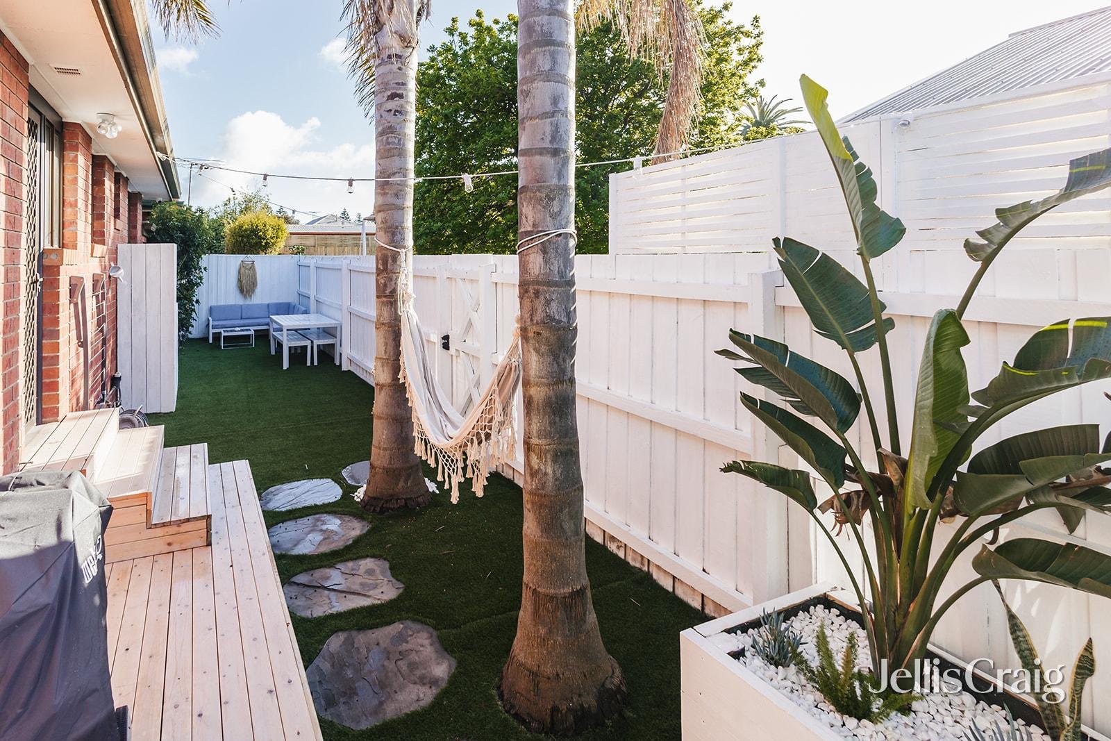 2/6 Collingwood Street, Rye image 3