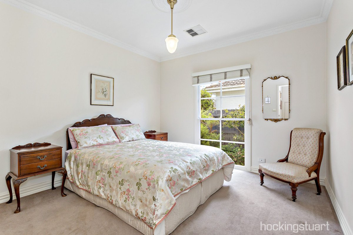 2/6 Corhampton Road, Balwyn North image 7