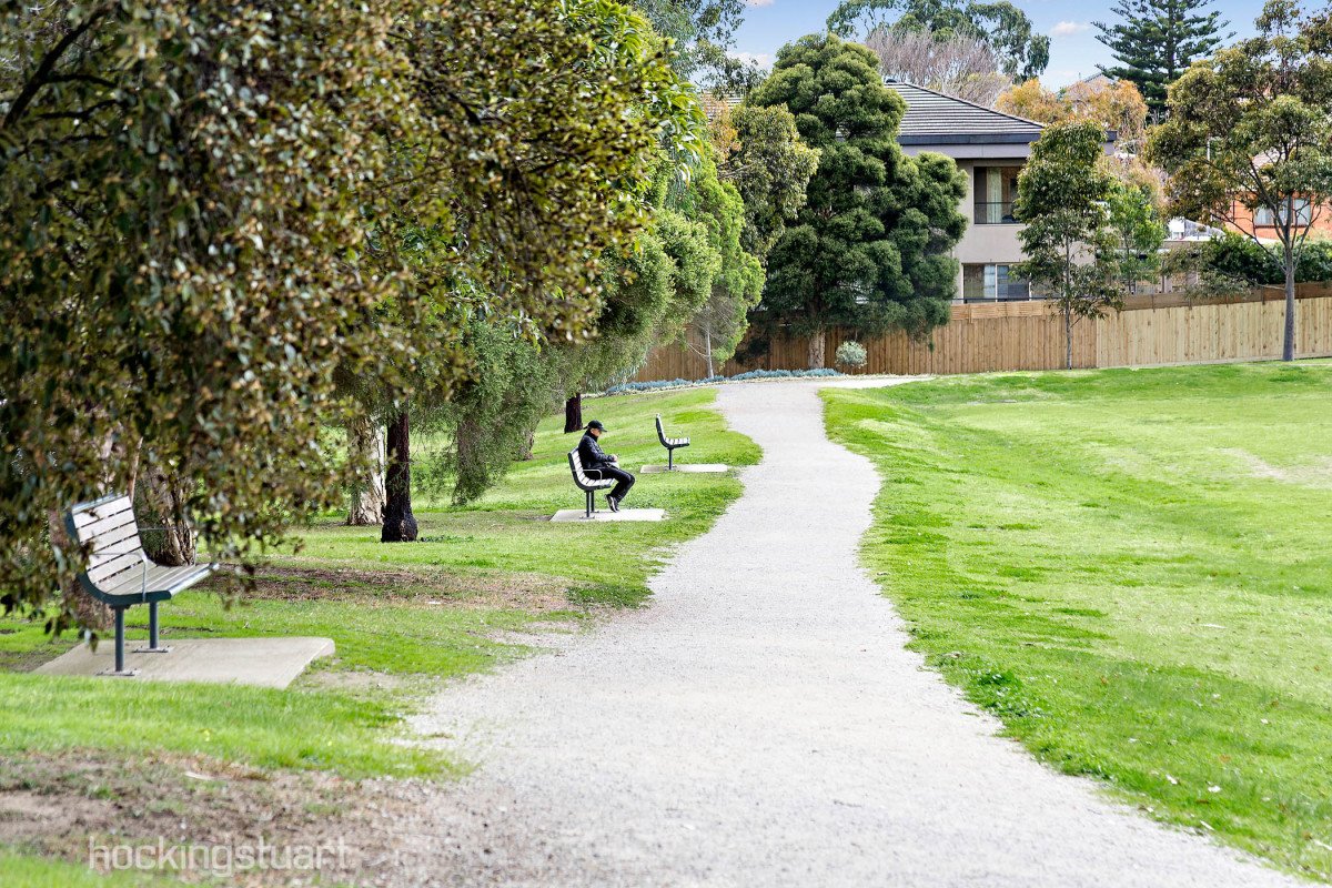 2/6 Corhampton Road, Balwyn North image 11