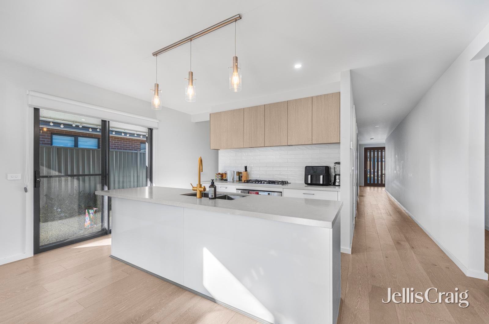 26 Crowther Drive, Lucas image 2
