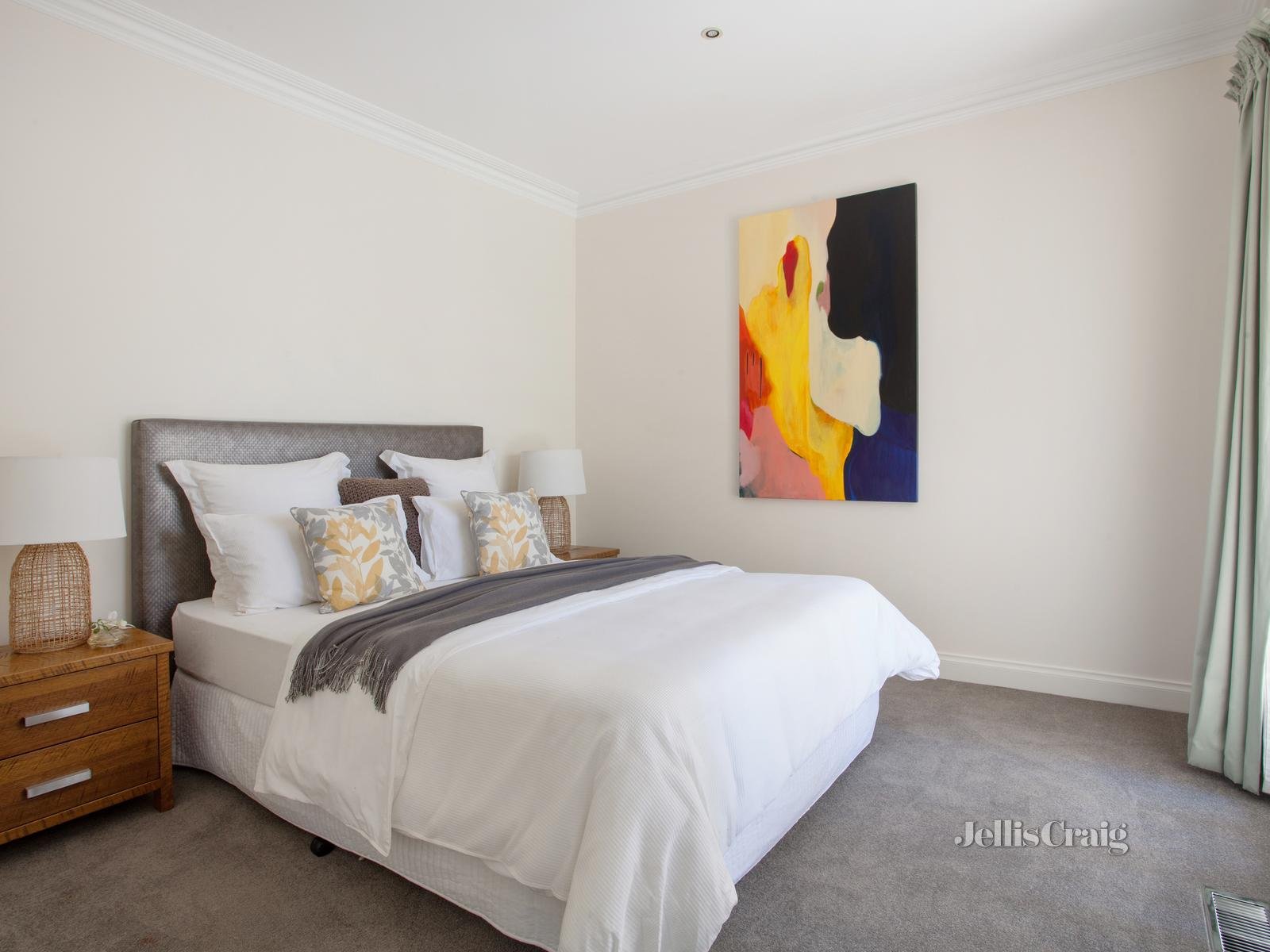2/6 Daphne Street, Canterbury image 4
