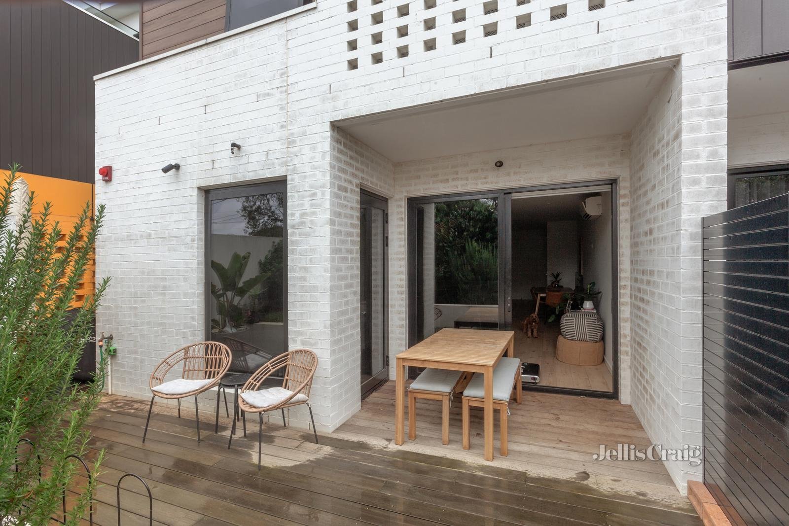 2/6 Dart Street, Highett image 4