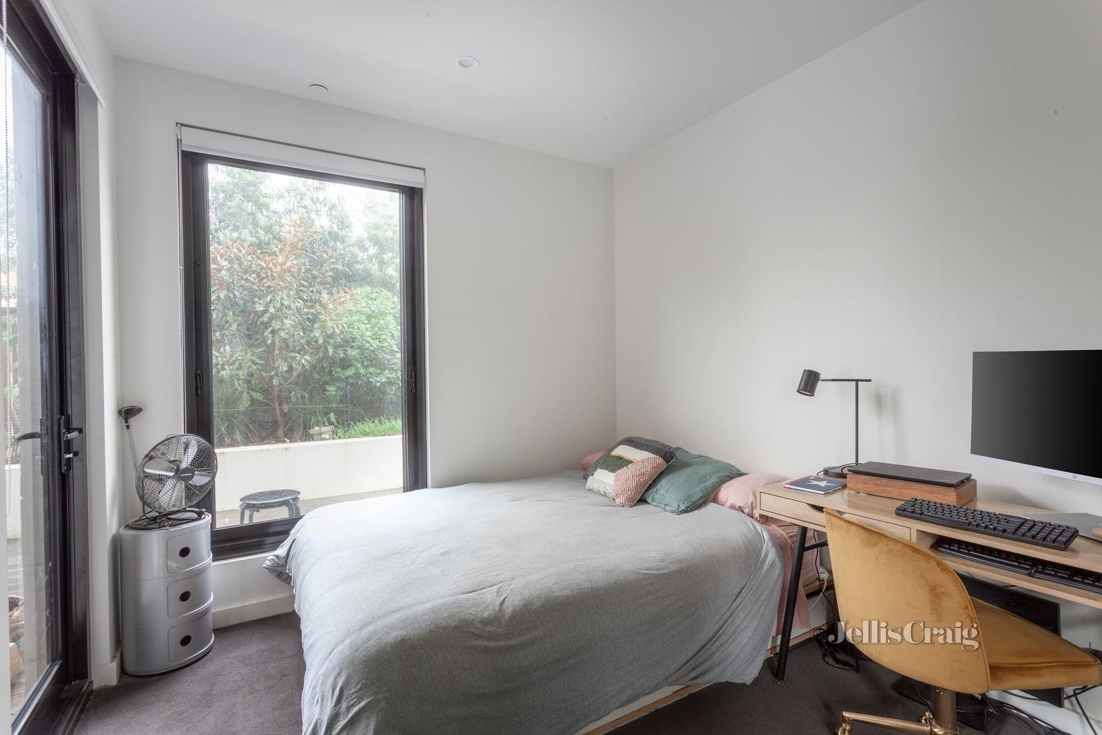 2/6 Dart Street, Highett image 7