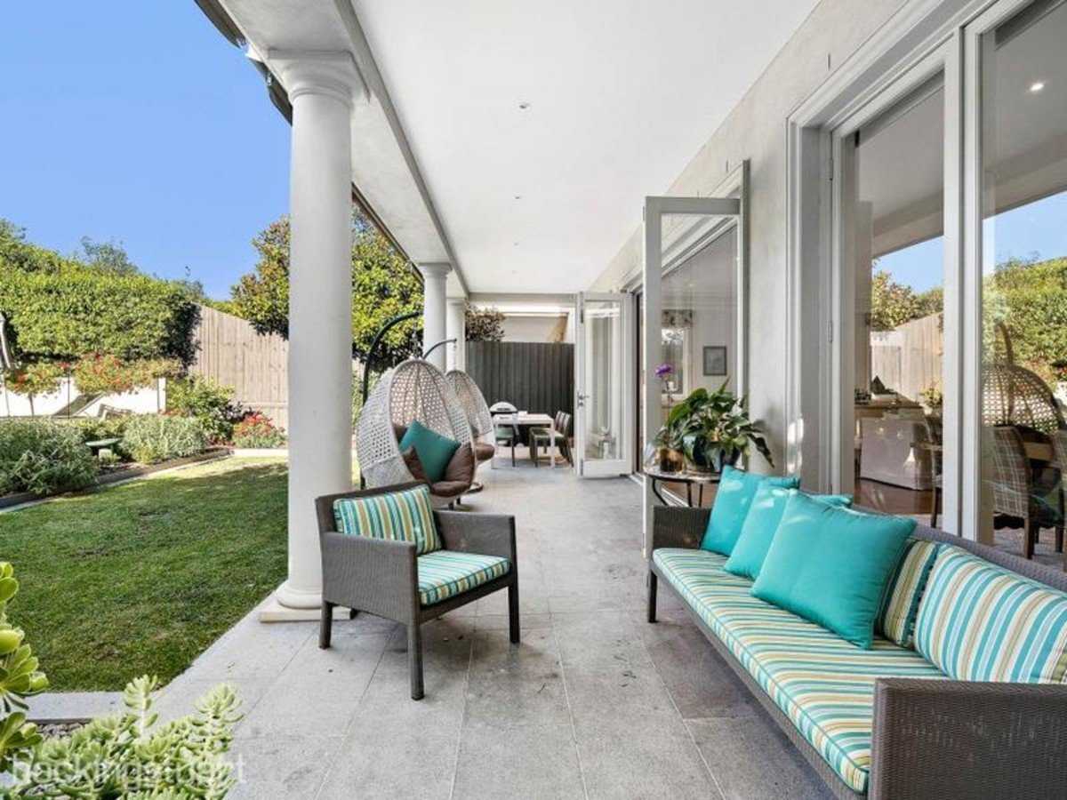 26 Dean Street, Kew image 13