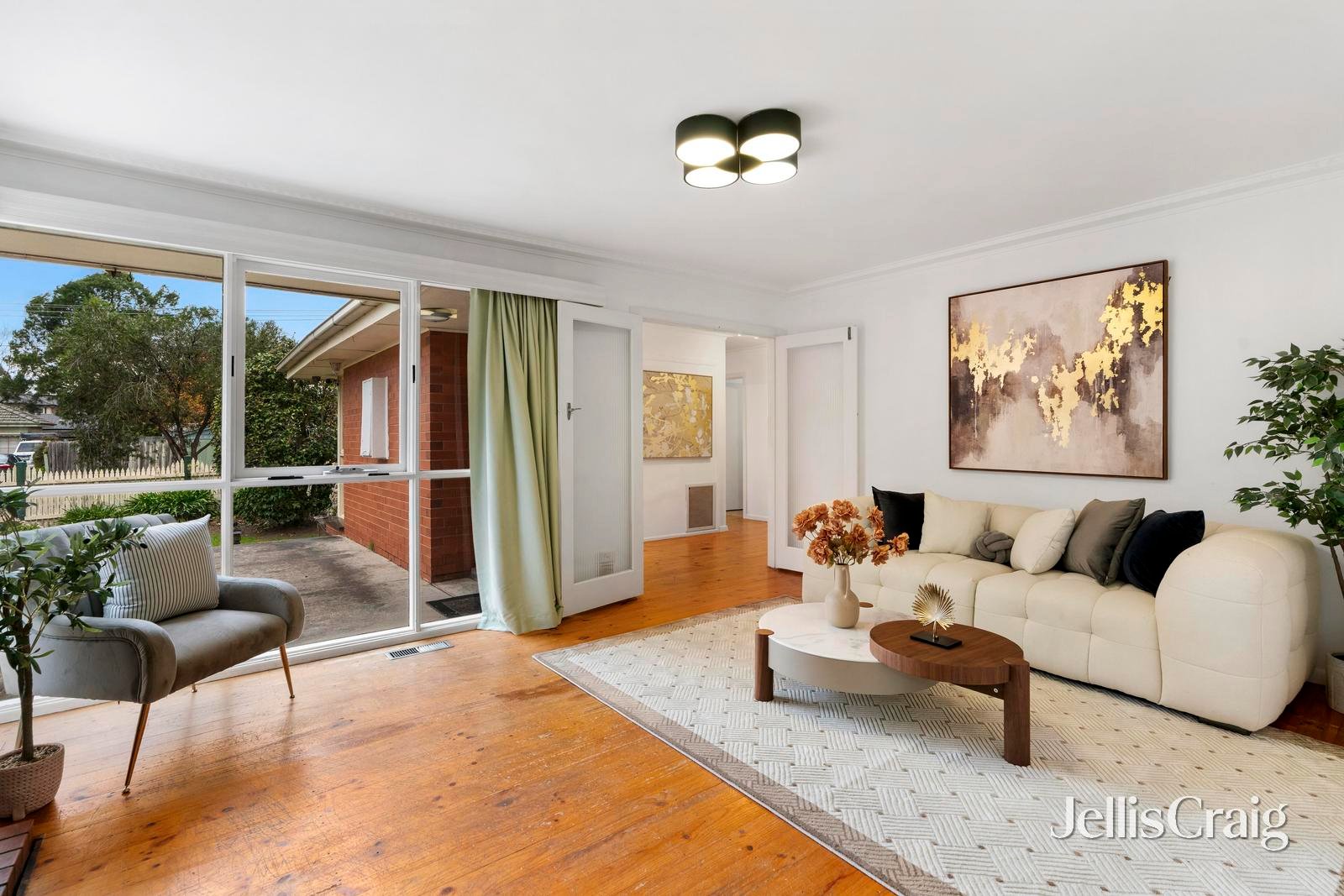26 Denver Crescent, Rowville image 2