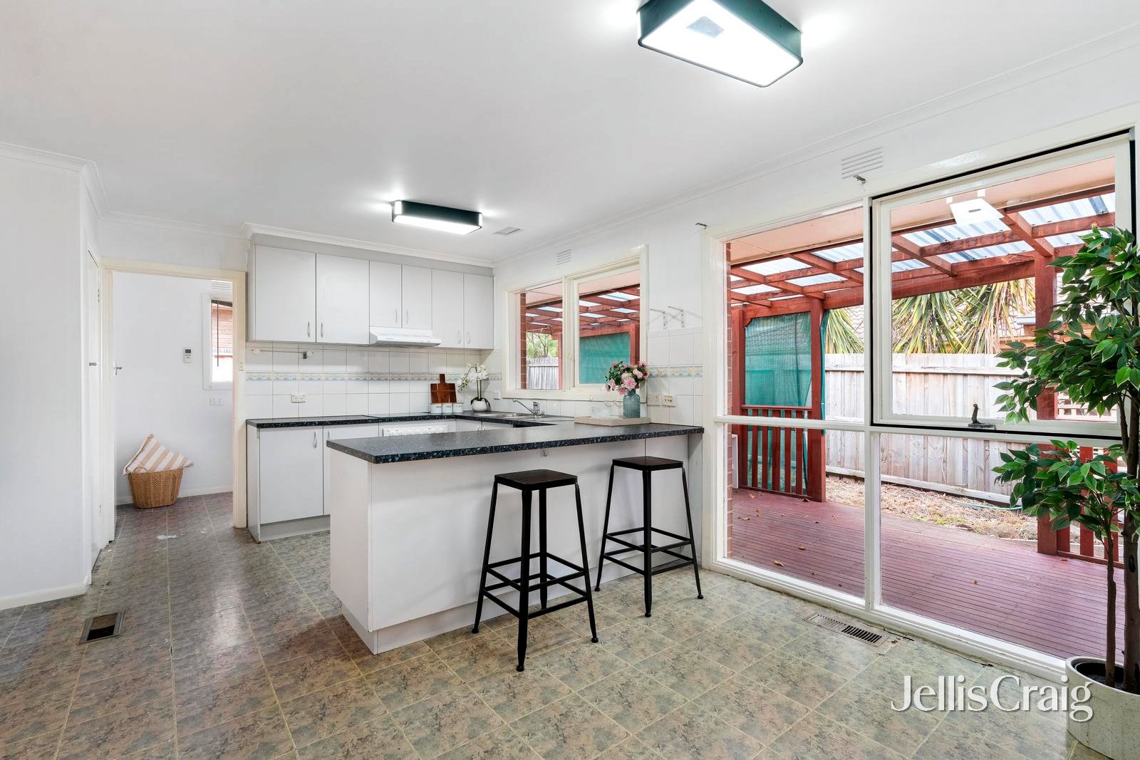 26 Denver Crescent, Rowville image 6