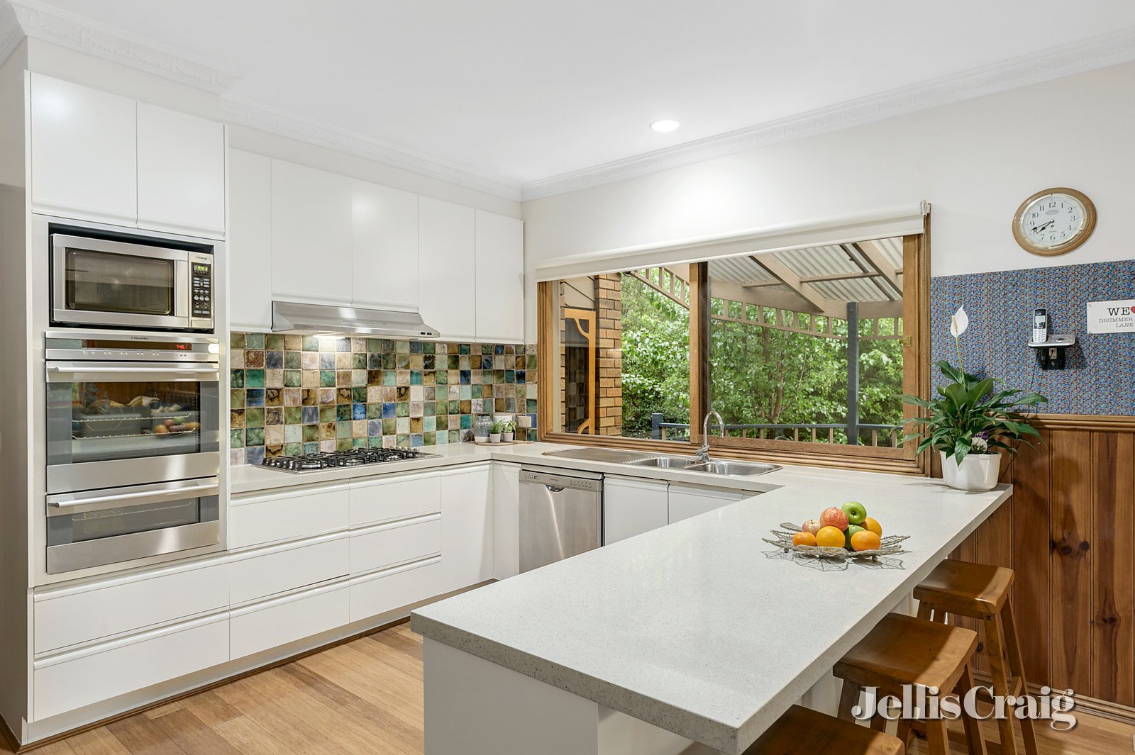 26 Drummer Hill Lane, Mooroolbark image 4