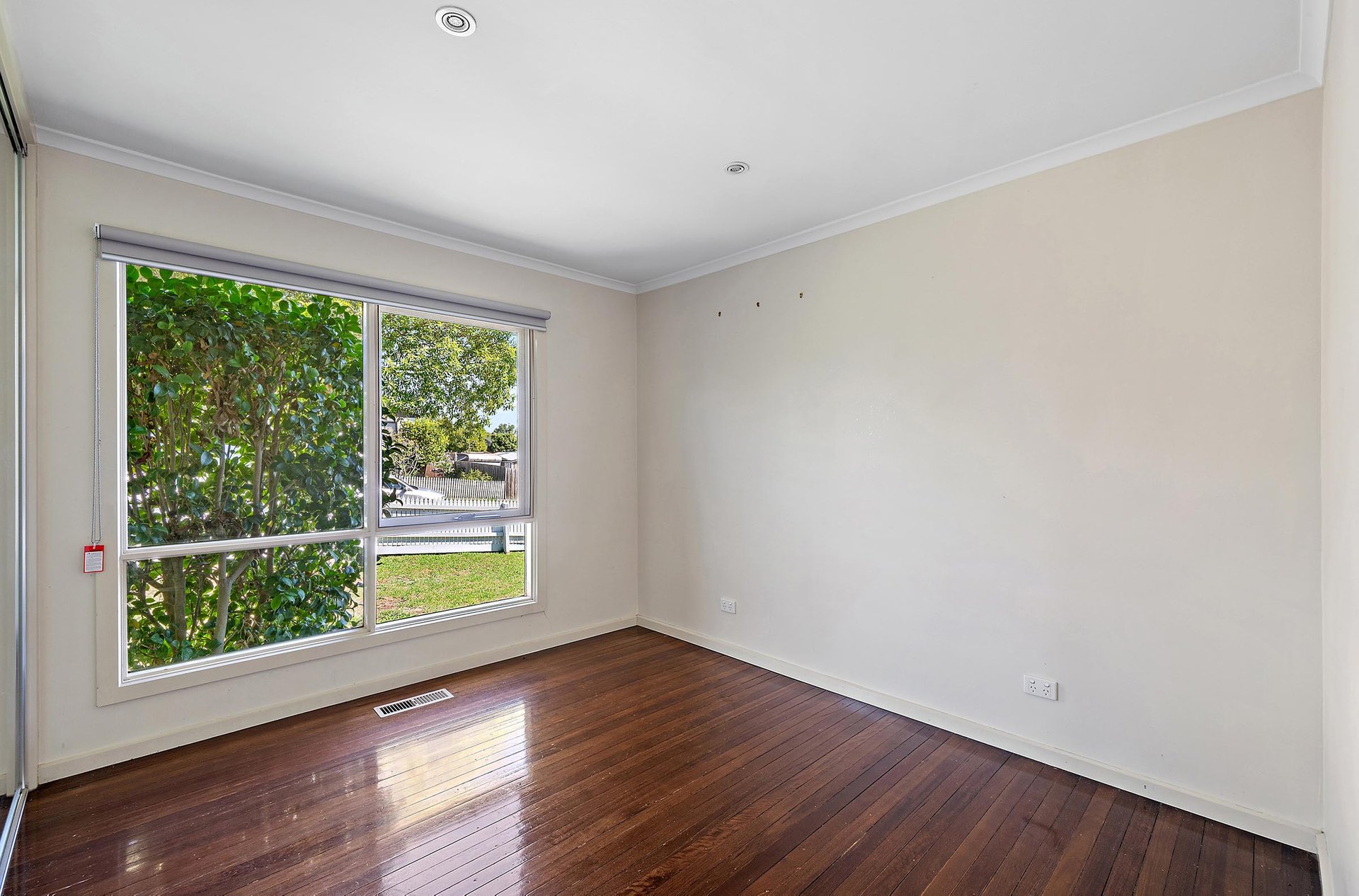 26 Dunoon Street, Mooroolbark image 8