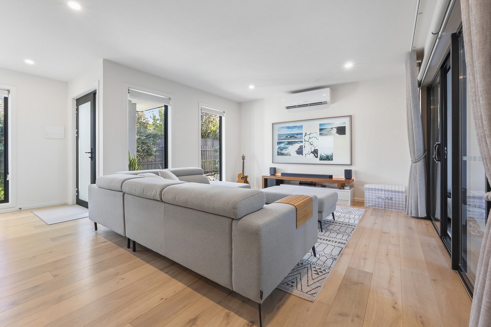 2/6 Edsall Street, Highett image 2