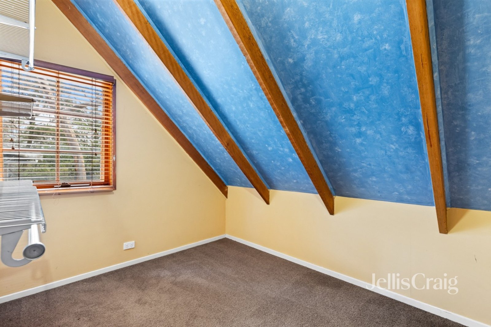 26 Elmo Road, Montmorency image 4