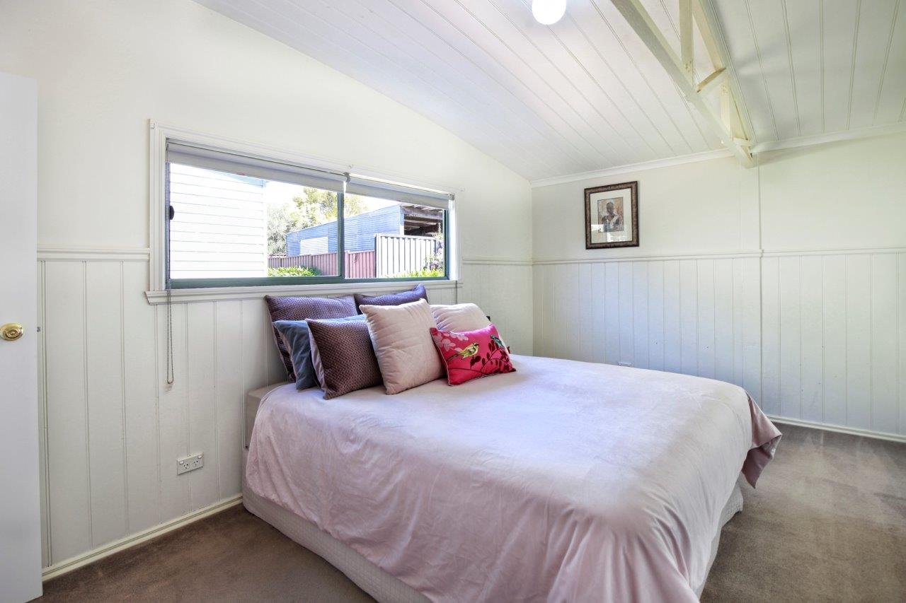 Property Gallery Thumbnail 6