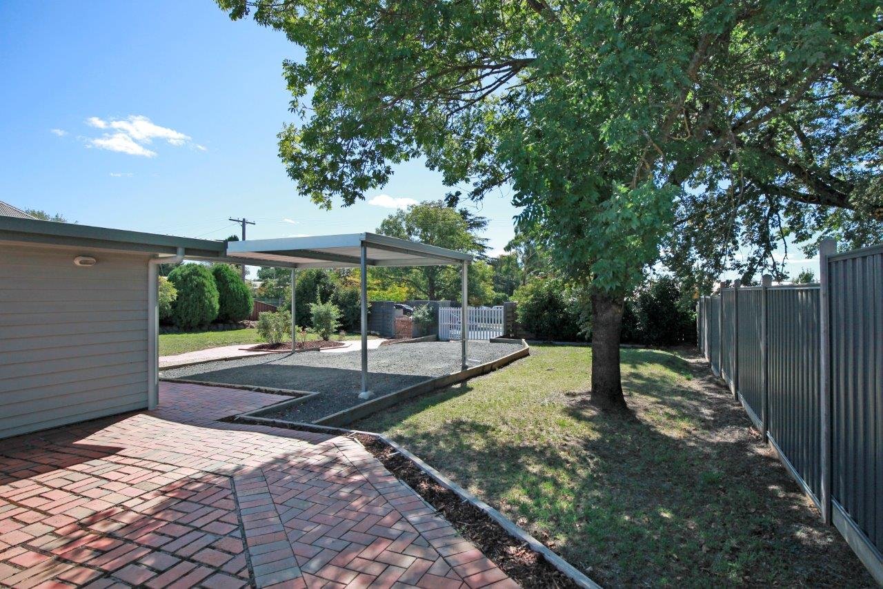Property Gallery Thumbnail 8