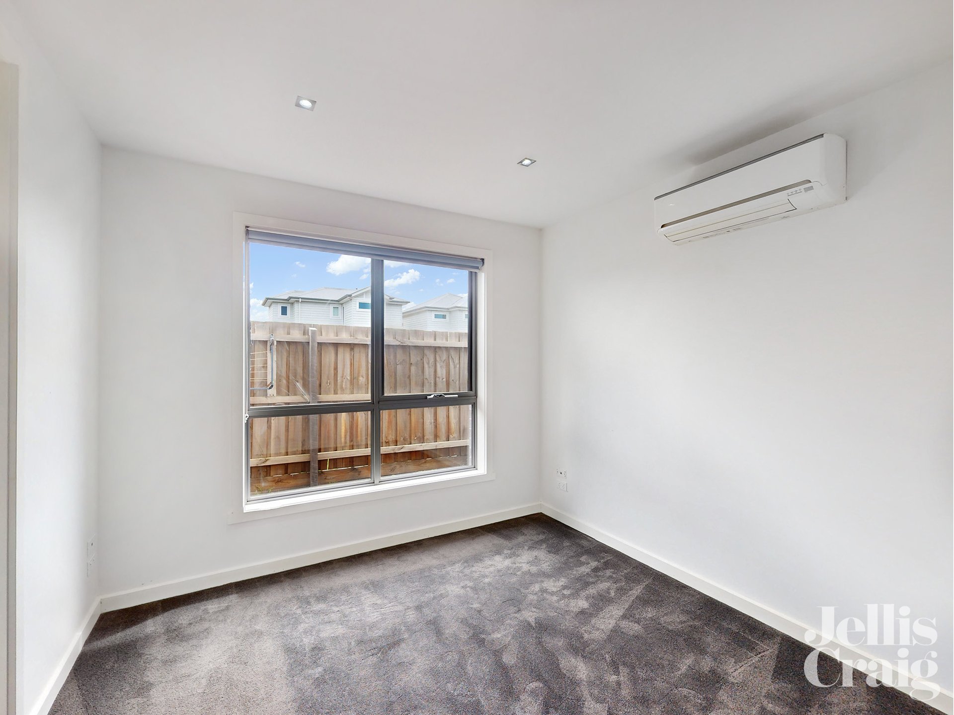 2/6 Fenacre Street, Strathmore image 6
