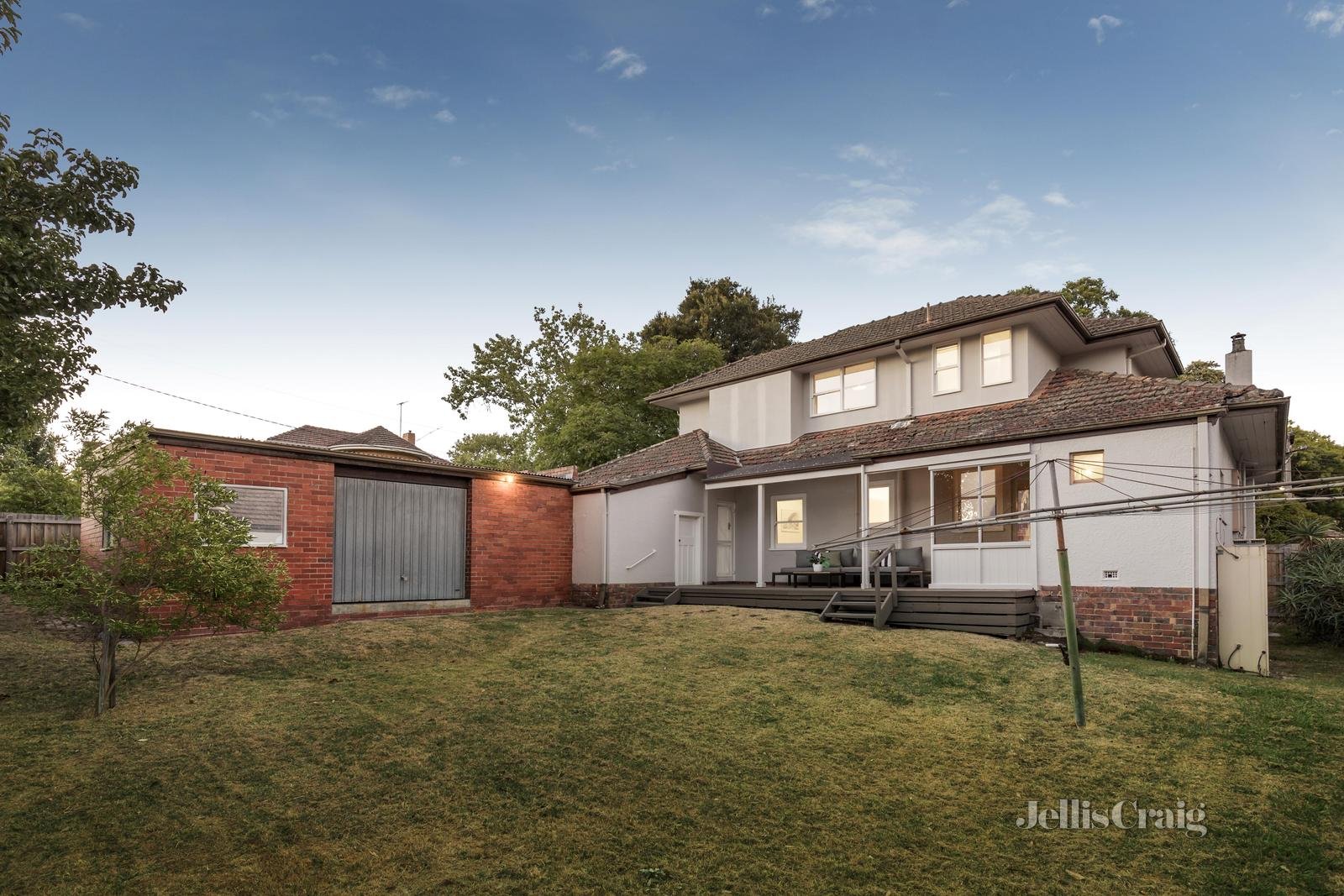 26 Finsbury Way, Camberwell image 14