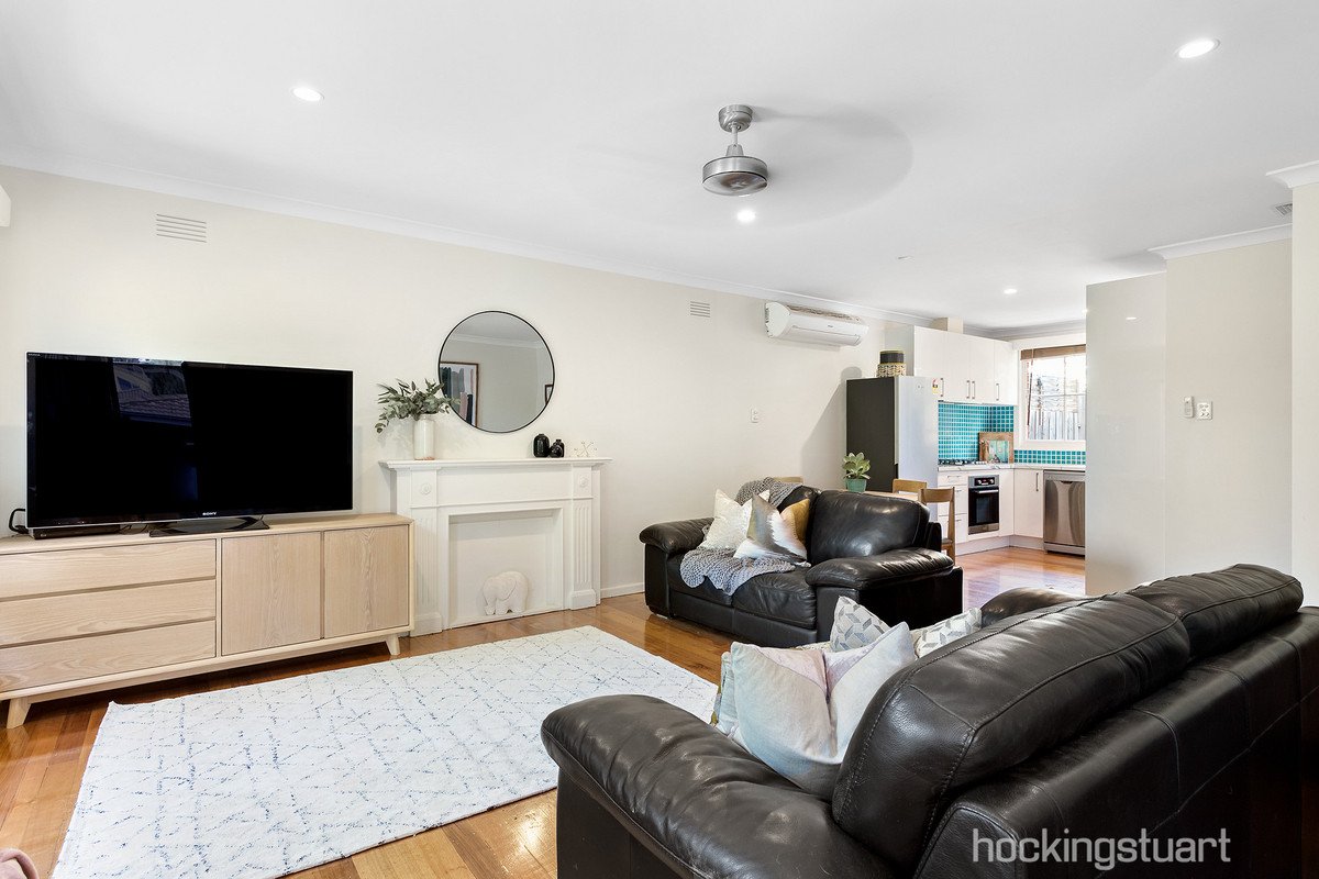 2/6 Florence Road, Surrey Hills image 3