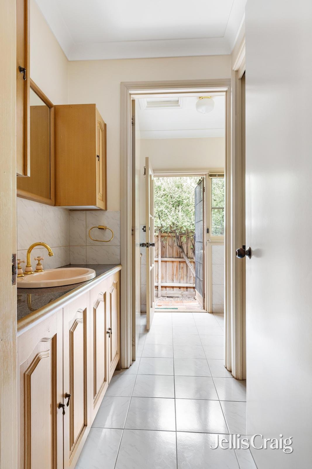 2/6 Gardenvale Road, Caulfield&nbsp;South image 10