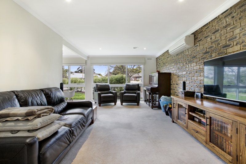 Property Gallery Thumbnail 8