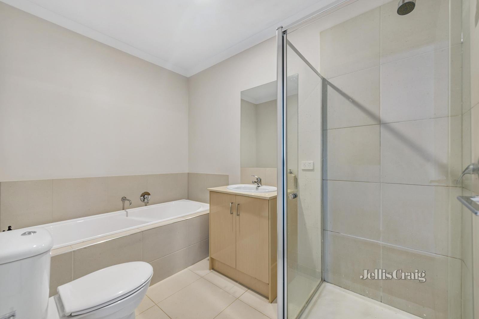 2/6 Gee Court, Nunawading image 9