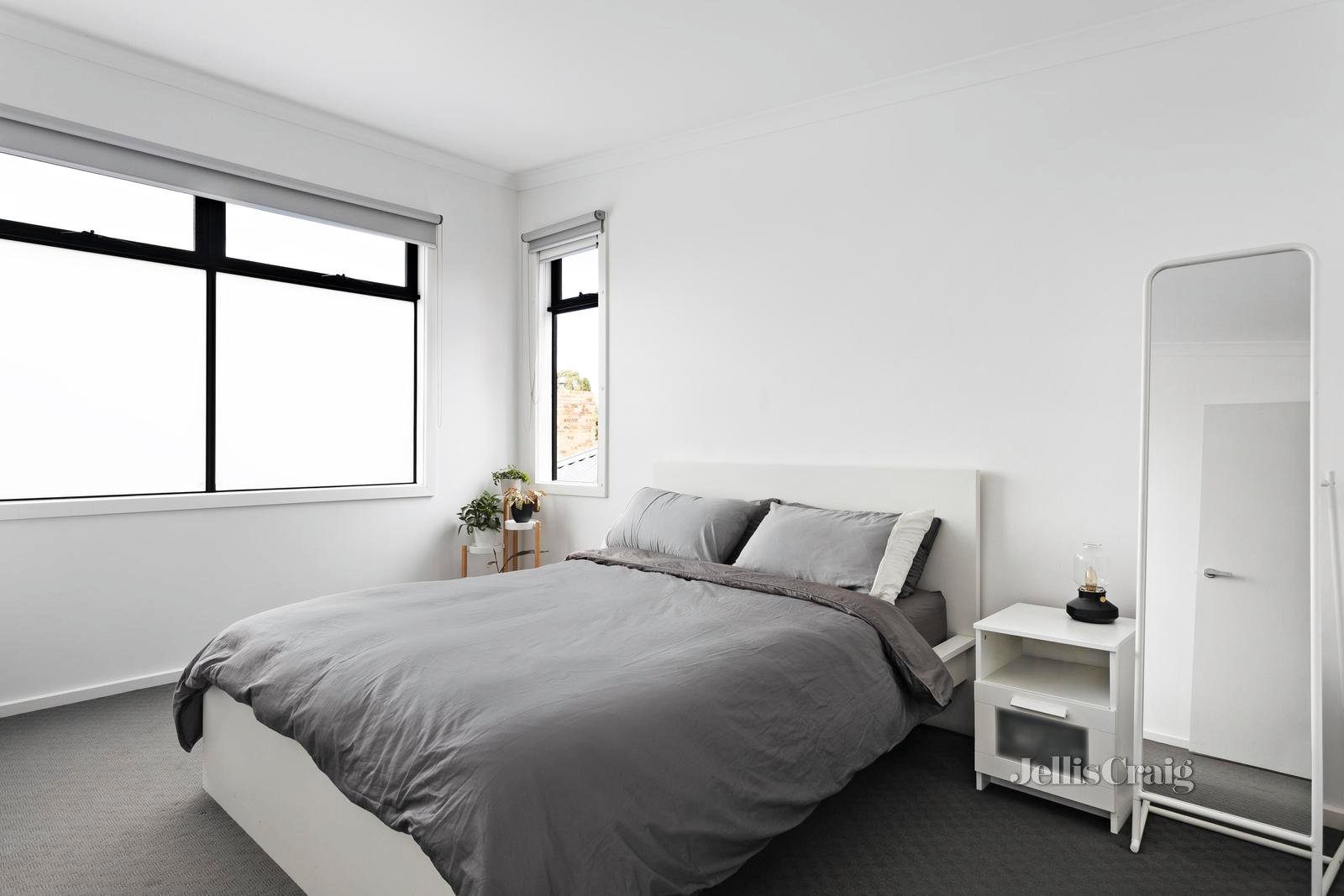 2/6 Gisborne Crescent, Reservoir image 6