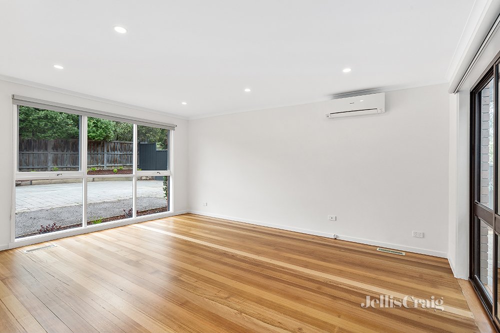 26 Glen Katherine Drive, St Helena image 6