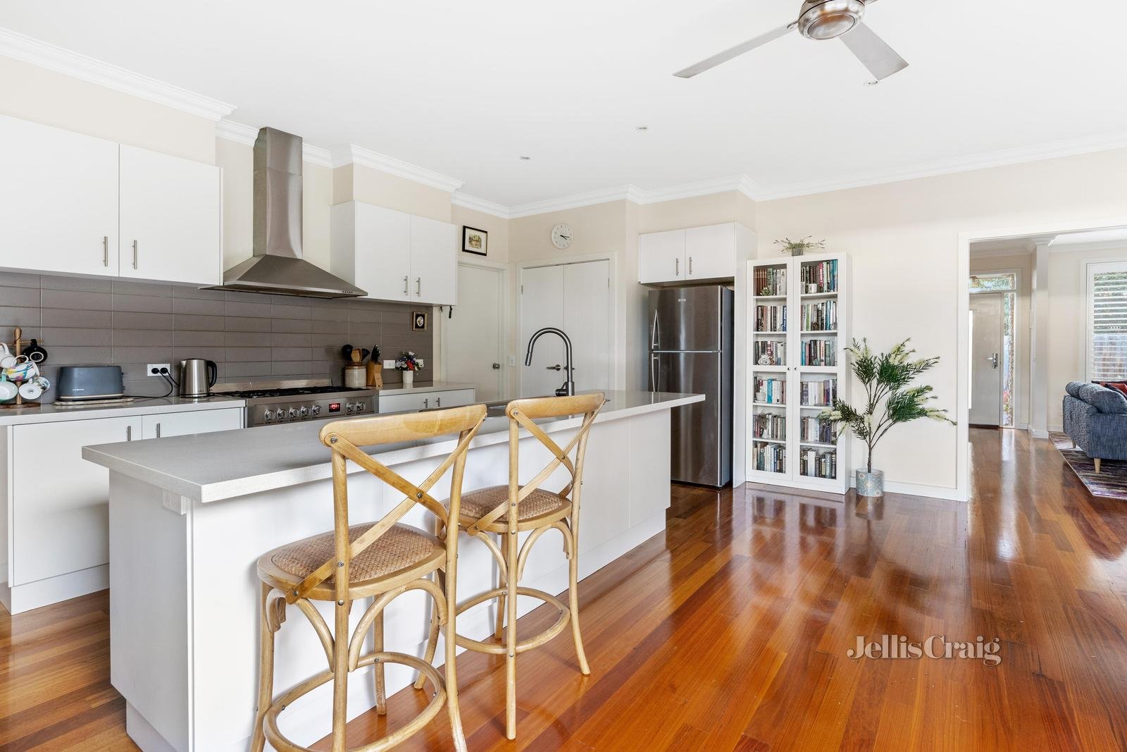 2/6 Glendale Road, Briar Hill image 4